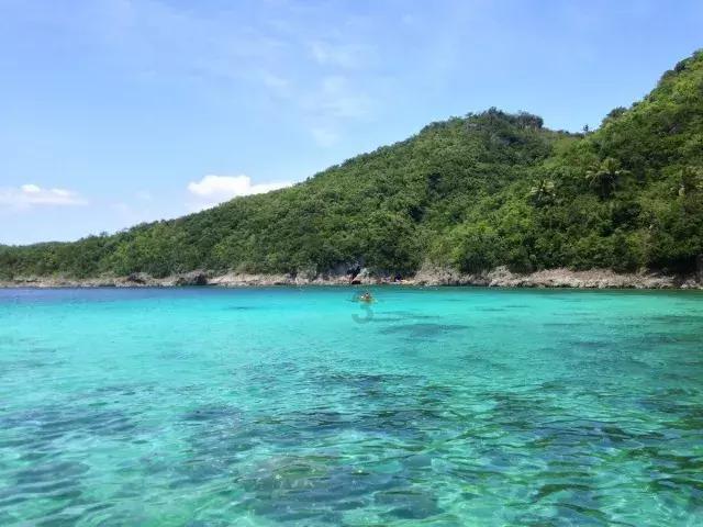 笑脸球的冒险之旅